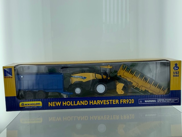 New Holland FR920 Hakselaar met Trailer - 1:62